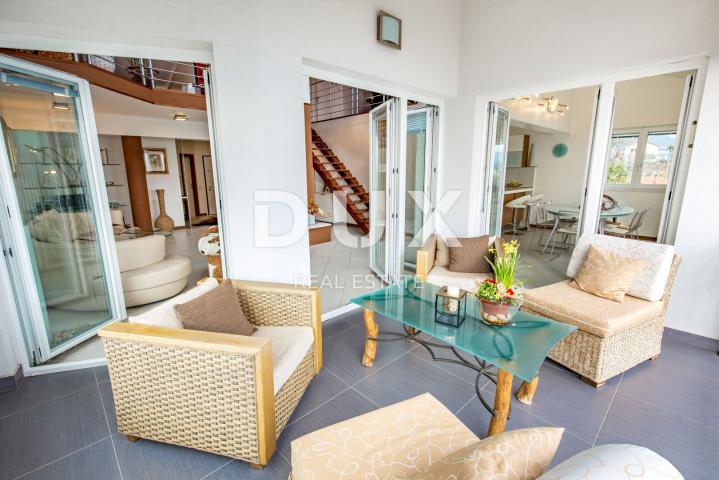 OPATIJA - Penthouse 222m2 in a fantastic location for rent