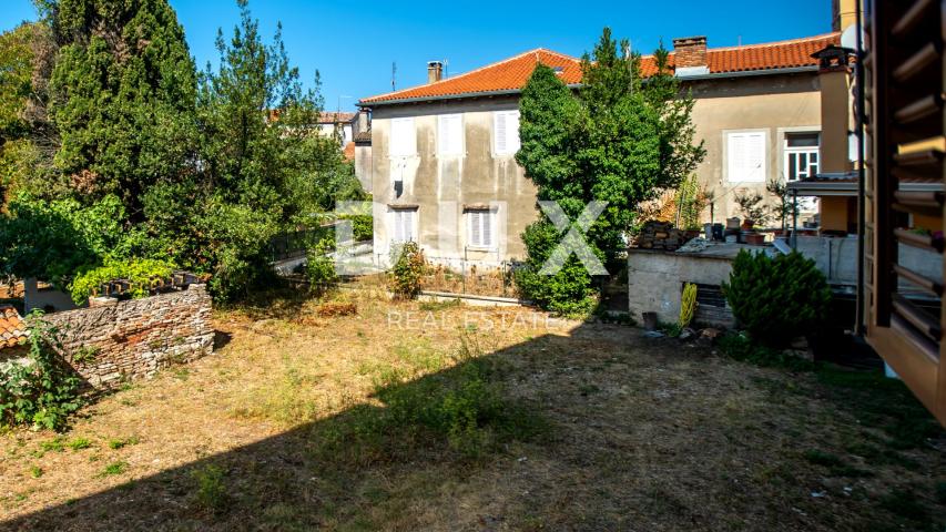 ISTRA, ROVINJ - Etaža zgrade u centru grada