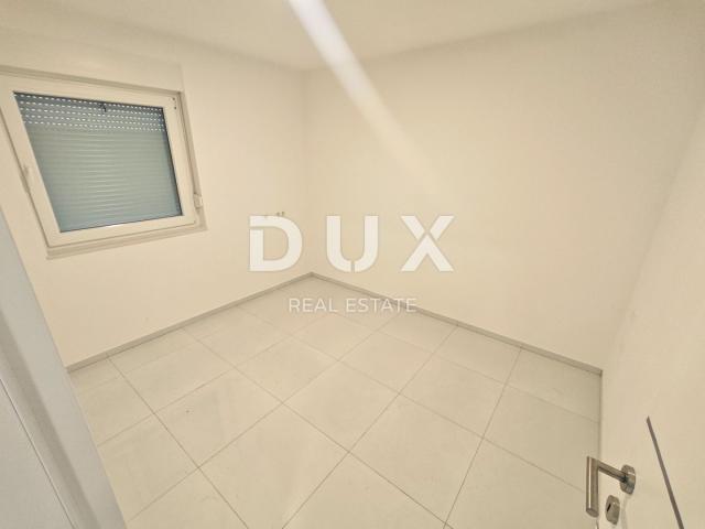 CRIKVENICA, SELCE - Dva dvosobna apartmana, novogradnja, 150 metara od mora!