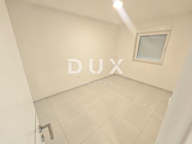CRIKVENICA, SELCE - Dva dvosobna apartmana, novogradnja, 150 metara od mora!