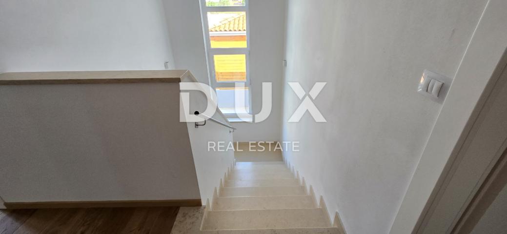 ISTRA, ROVINJ - Novoizgrađena vila s bazenom i dodatnim apartmanom, rub naselja