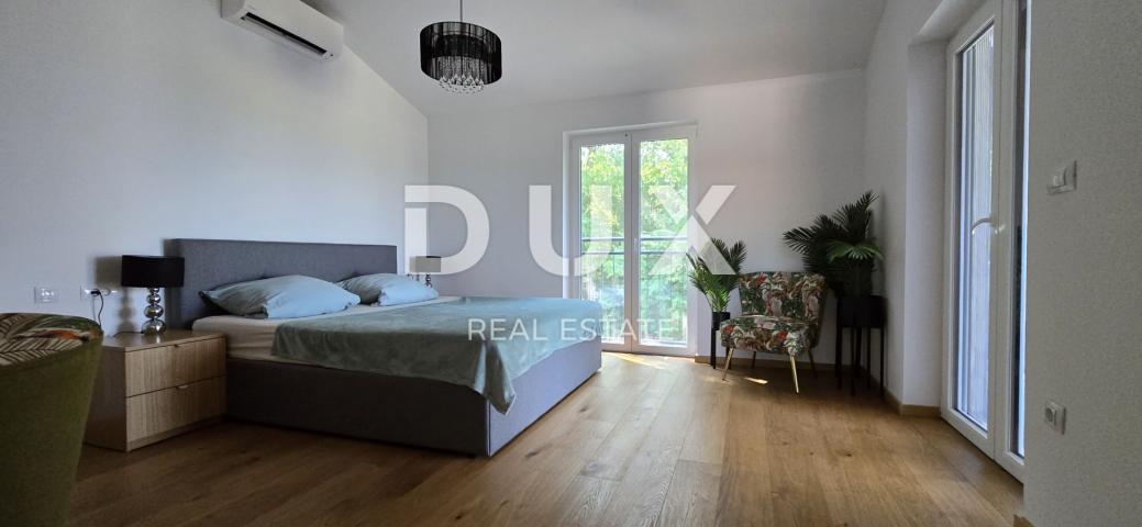 ISTRA, ROVINJ - Novoizgrađena vila s bazenom i dodatnim apartmanom, rub naselja