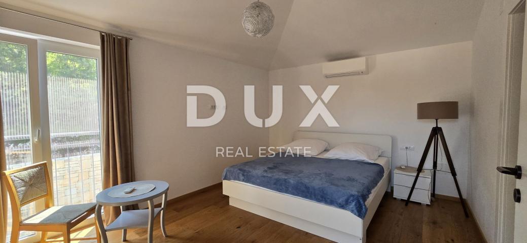 ISTRA, ROVINJ - Novoizgrađena vila s bazenom i dodatnim apartmanom, rub naselja