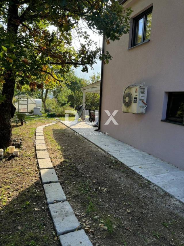 ISTRA, GRAČIŠĆE - Novogradnja s prostranom okućnicom