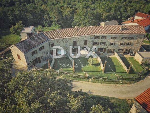ISTRIA, GROŽNJAN - Beautiful property with 5 residential units