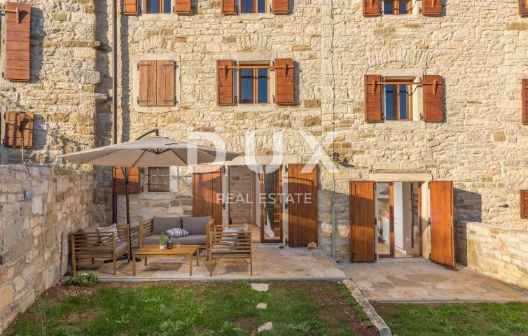 ISTRIA, GROŽNJAN - Beautiful property with 5 residential units