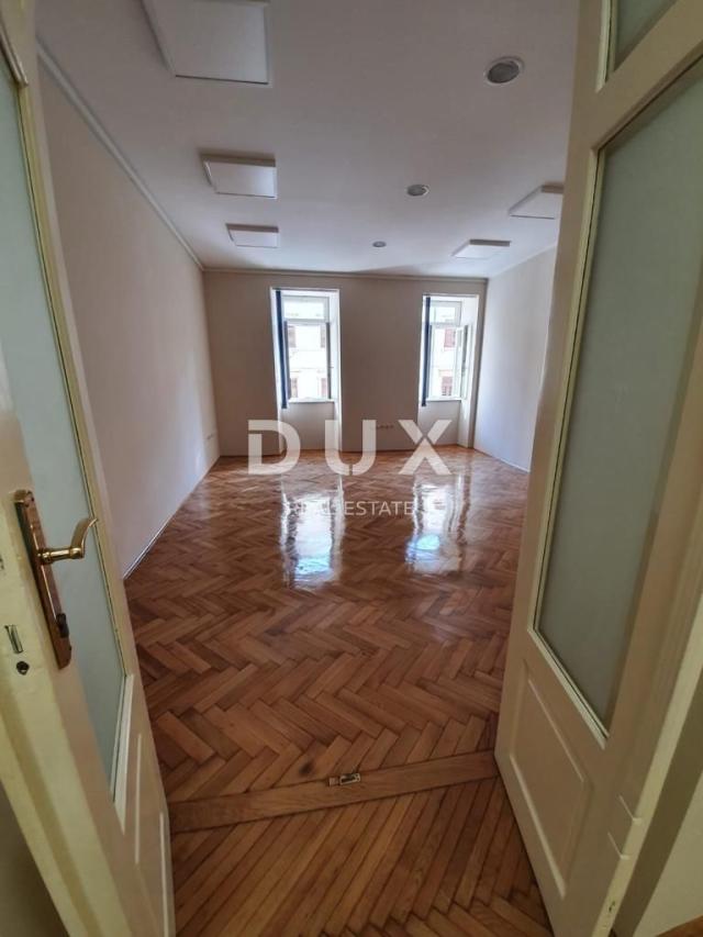 RIJEKA, CENTER - 125 m2, near Korzo, 1st floor!