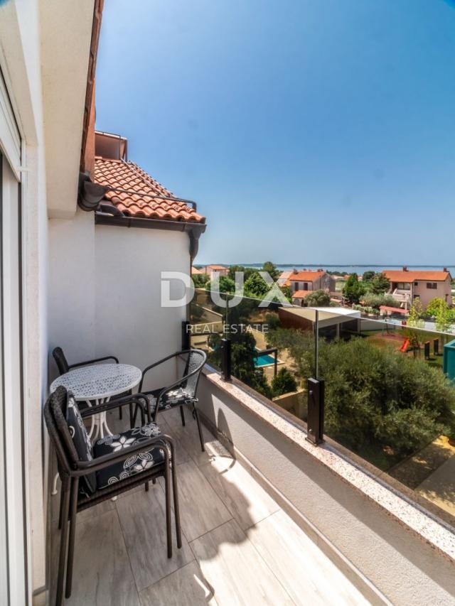 ISTRA, PEROJ - Atraktivna apartmanska kuća s bazenom i pogledom na more!