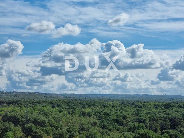ISTRA, TAR - Penthouse u novogradnji s panoramskim pogledima na prirodu i more