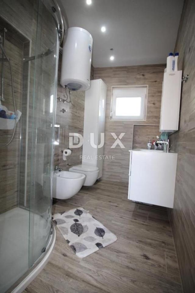 OTOK PAG, KOŠLJUN - Predivan trosobni apartman od 98 m2