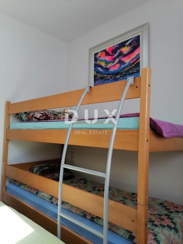 OTOK PAG, KOŠLJUN - Predivan trosobni apartman od 98 m2