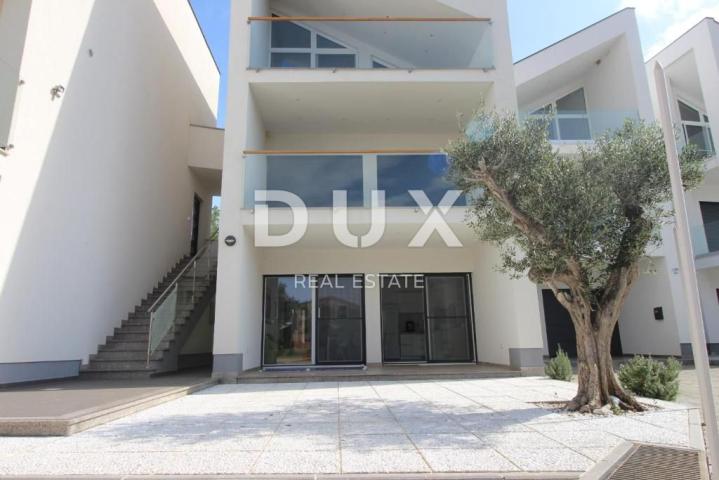 OTOK PAG, KOŠLJUN - Predivan trosobni apartman od 98 m2