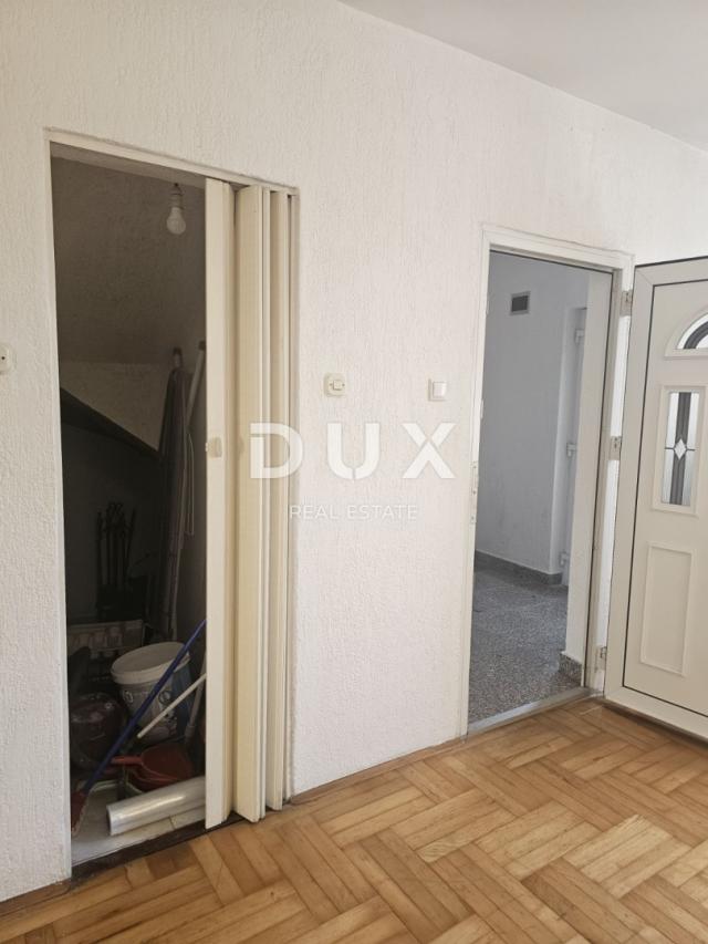 RIJEKA, ŠKURINJE - Long-term rental of an apartment with two separate apartments for 9 people