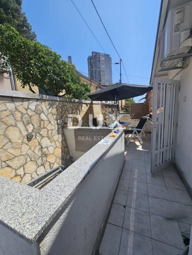 RIJEKA, ŠKURINJE - Long-term rental of an apartment with two separate apartments for 9 people
