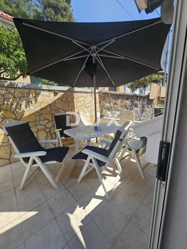 RIJEKA, ŠKURINJE - Long-term rental of an apartment with two separate apartments for 9 people