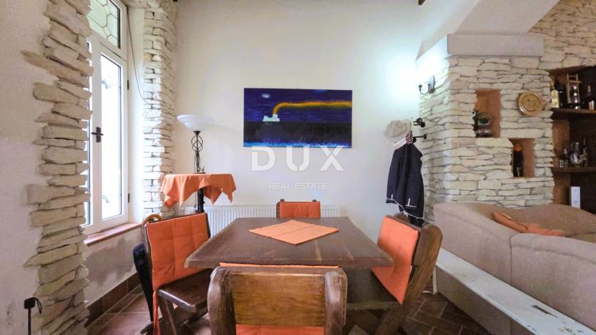 OPATIJA, VOLOSKO - vila s predivnim pogledom , 1. red do mora, 240m2