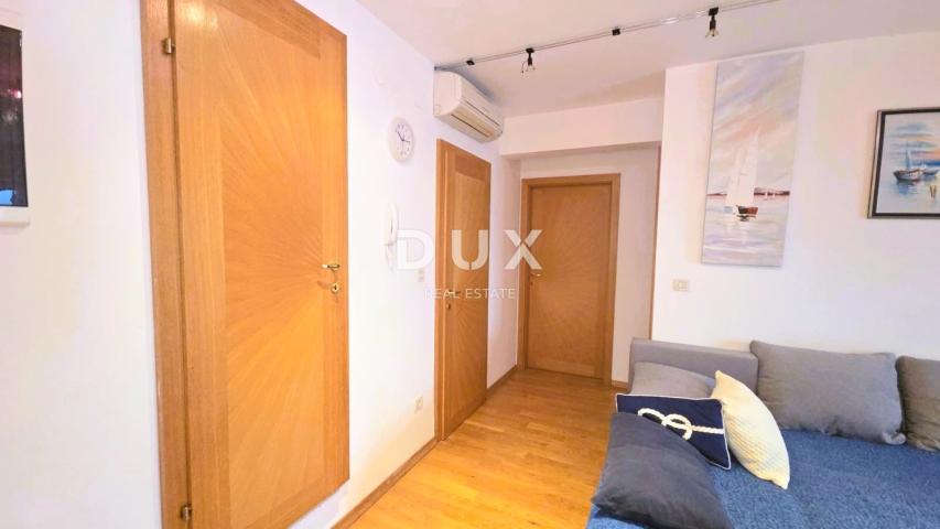 OPATIJA, VOLOSKO - vila s predivnim pogledom , 1. red do mora, 240m2