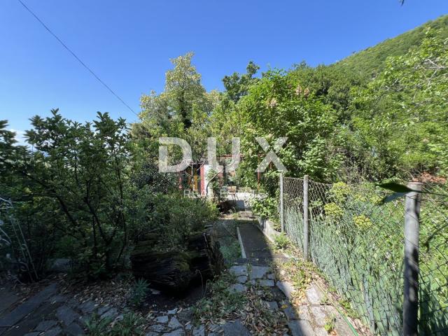 RIJEKA - stan površine 179 m2 s okućnicom od 550 m2