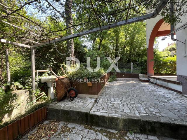 RIJEKA - stan površine 179 m2 s okućnicom od 550 m2