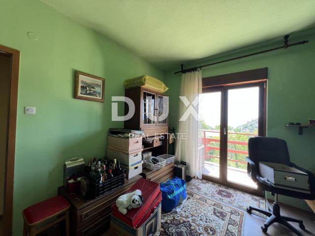 RIJEKA - stan površine 179 m2 s okućnicom od 550 m2