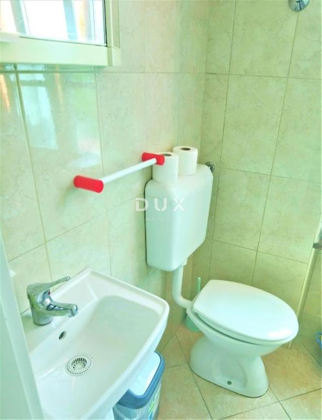 OPATIJA, CENTAR - funkcionalni stan 37m2 s terasom i parkingom na glavnoj ulici u centru Opatije!