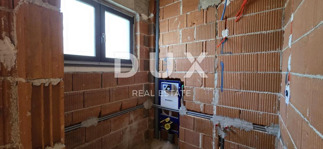 ISTRA, BARBAN - Moderna dvojna kuća s bazenom