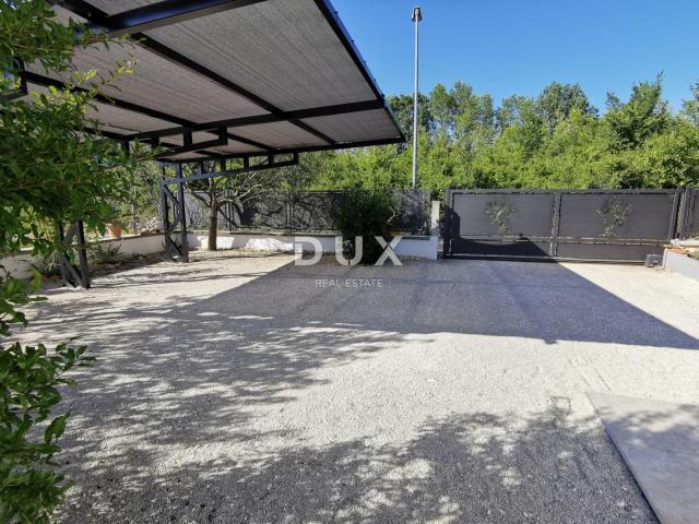 ISTRIA, ROVINJ - Modern single-storey house with swimming pool