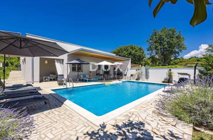ISTRIA, ROVINJ - Modern single-storey house with swimming pool