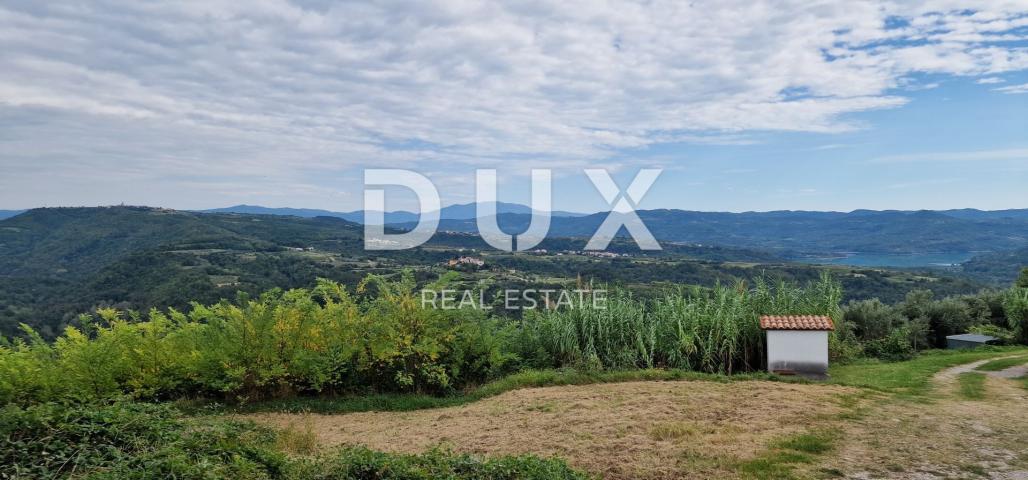 ISTRA, MOTOVUN - Veliko imanje od 170.000 m2, najljepši pogled u Istri - jezero Butoniga, Učka, Ćića
