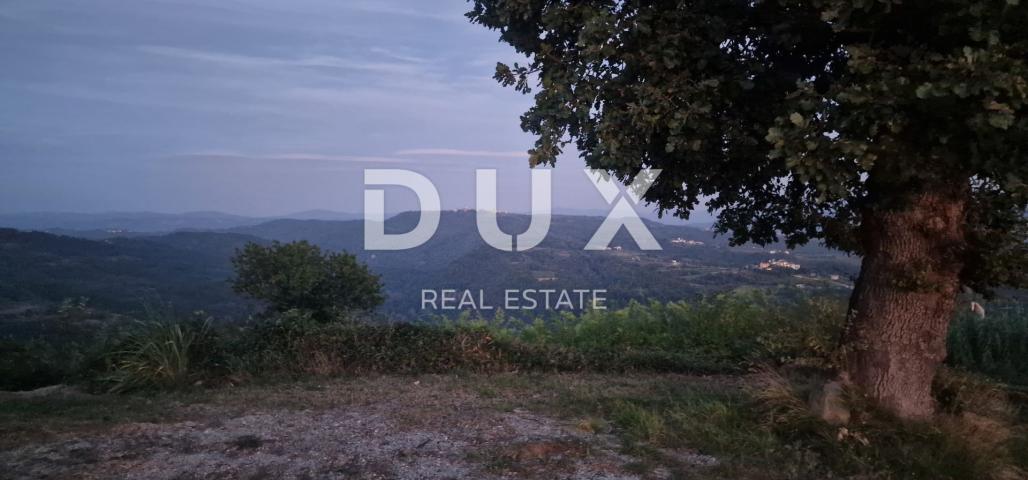 ISTRA, MOTOVUN - Veliko imanje od 170.000 m2, najljepši pogled u Istri - jezero Butoniga, Učka, Ćića