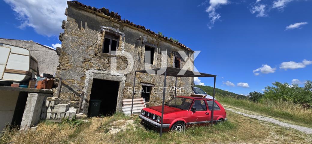 ISTRA, MOTOVUN - Veliko imanje od 170.000 m2, najljepši pogled u Istri - jezero Butoniga, Učka, Ćića