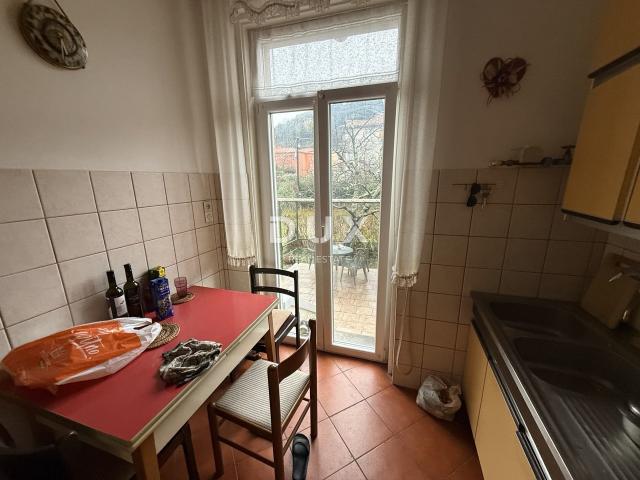 ISTRA, LABIN, VILETE - Stan u prizemlju s konobom i vrtom