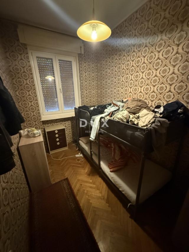 ISTRA, LABIN, VILETE - Stan u prizemlju s konobom i vrtom