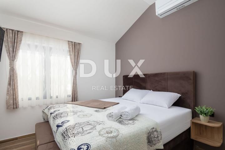 DALMACIJA, ŠIBENIK - Luksuzna villa sa bazenom nogometnim igralištem i saunom