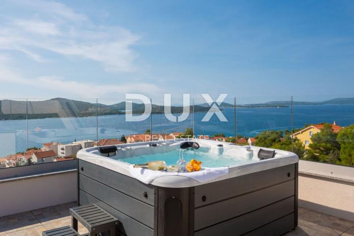 DALMACIJA, ŠIBENIK - Luksuzna villa sa bazenom nogometnim igralištem i saunom