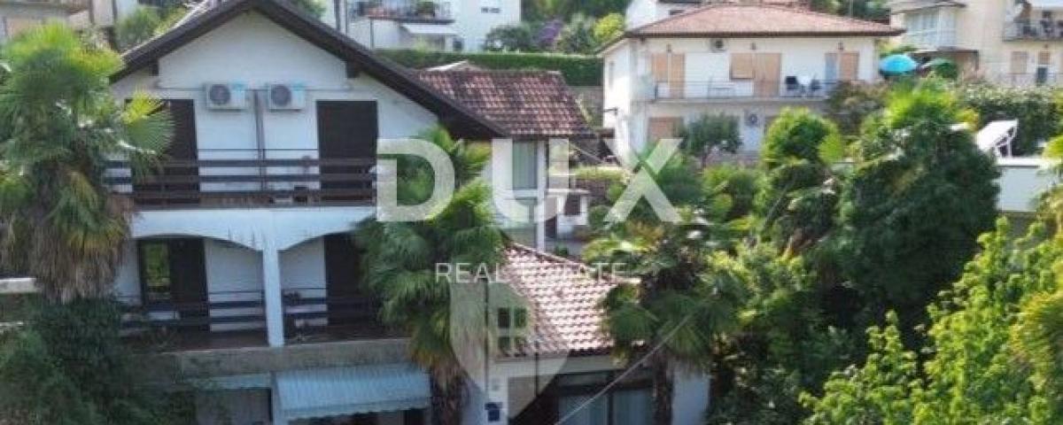 OPATIJA, LOVRAN- kuća 490m2 s pogledom na more, 300m od mora + okoliš 950m2