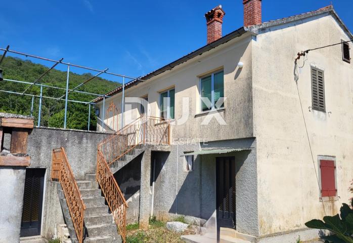 ISTRA, LABIN - Samostojeća kuća za adaptaciju s pogledom na more