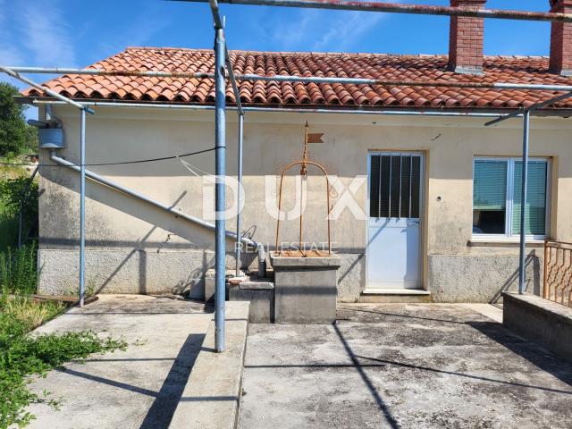 ISTRA, LABIN - Samostojeća kuća za adaptaciju s pogledom na more
