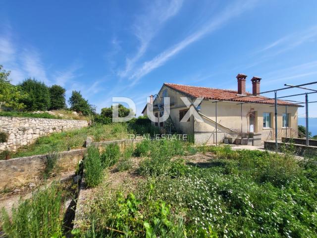 ISTRA, LABIN - Samostojeća kuća za adaptaciju s pogledom na more