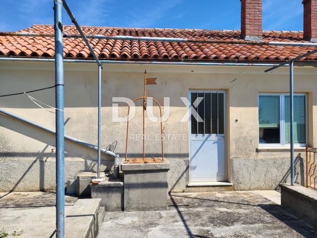 ISTRA, LABIN - Samostojeća kuća za adaptaciju s pogledom na more