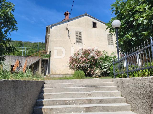 ISTRA, LABIN - Samostojeća kuća za adaptaciju s pogledom na more