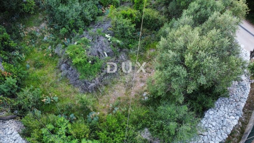 OTOK PAG, LUN - Građevinsko zemljište 622 m2
