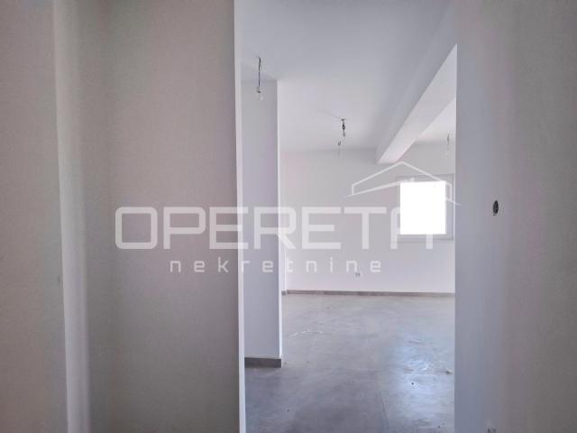 USELJIVO! Privlaka/Zadar - Penthouse E202, 70m od mora