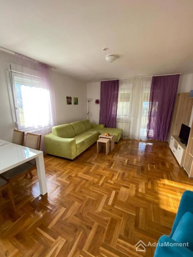 Kuća na 2 sprata u Kolašinu, Polje