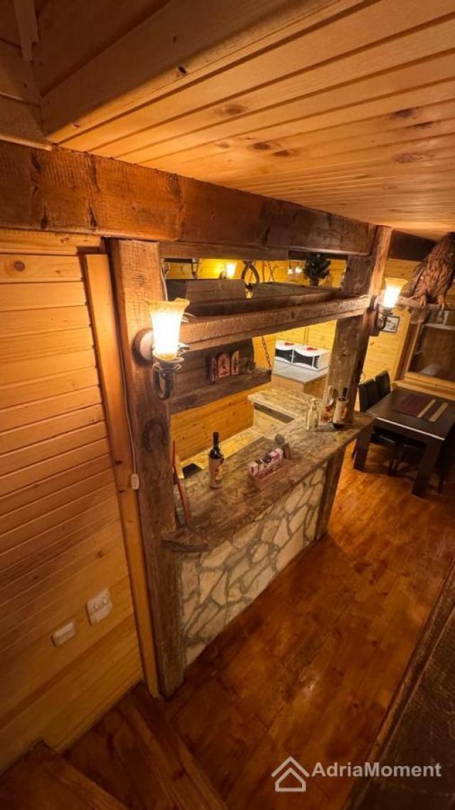 Dvije kuće u stilu chalet u Kolašinu - legalno