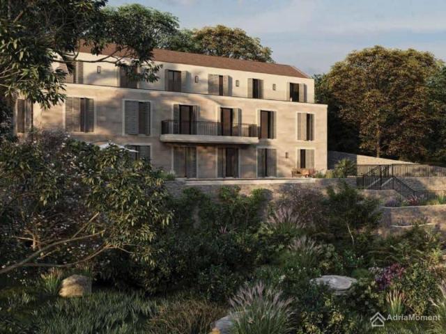 Novi apartmani 90 metara od mora u Boki Kotorskoj