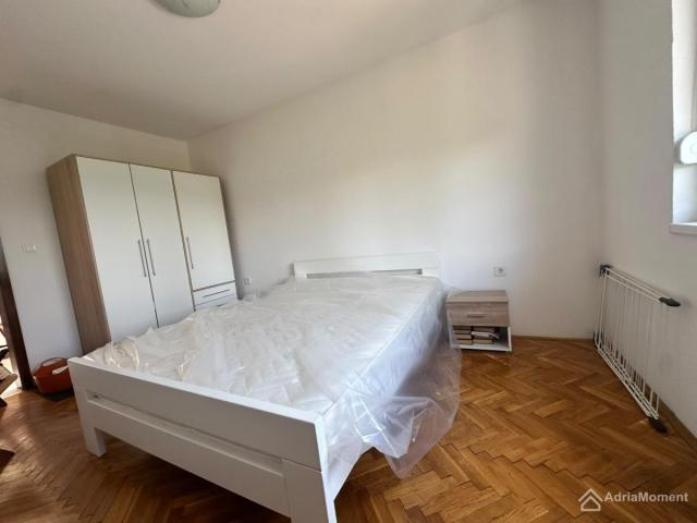 Stan u novoj kuci na poluotoku Luštica