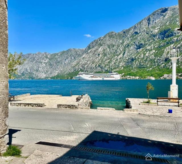 Prodaje se jednosoban stan u Prčnju