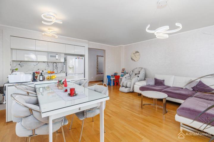 Prodaja, Stan, 104m2 , BECICI