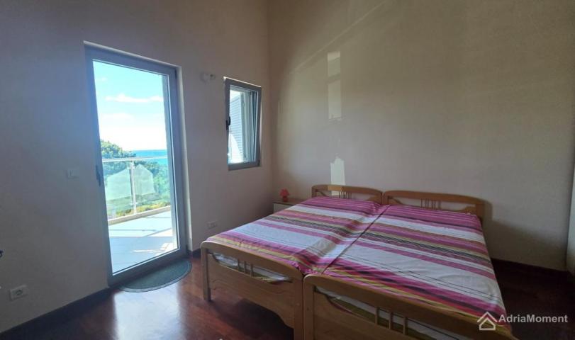 Nekretnina u Petrovcu - Dvosobni apartman u blizini plaže Lučica